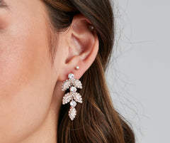 Elegant Stunner Necklace And Earrings Set