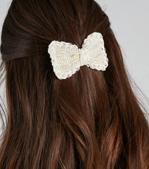 Glam Chic Pearl Bow Hair Clip