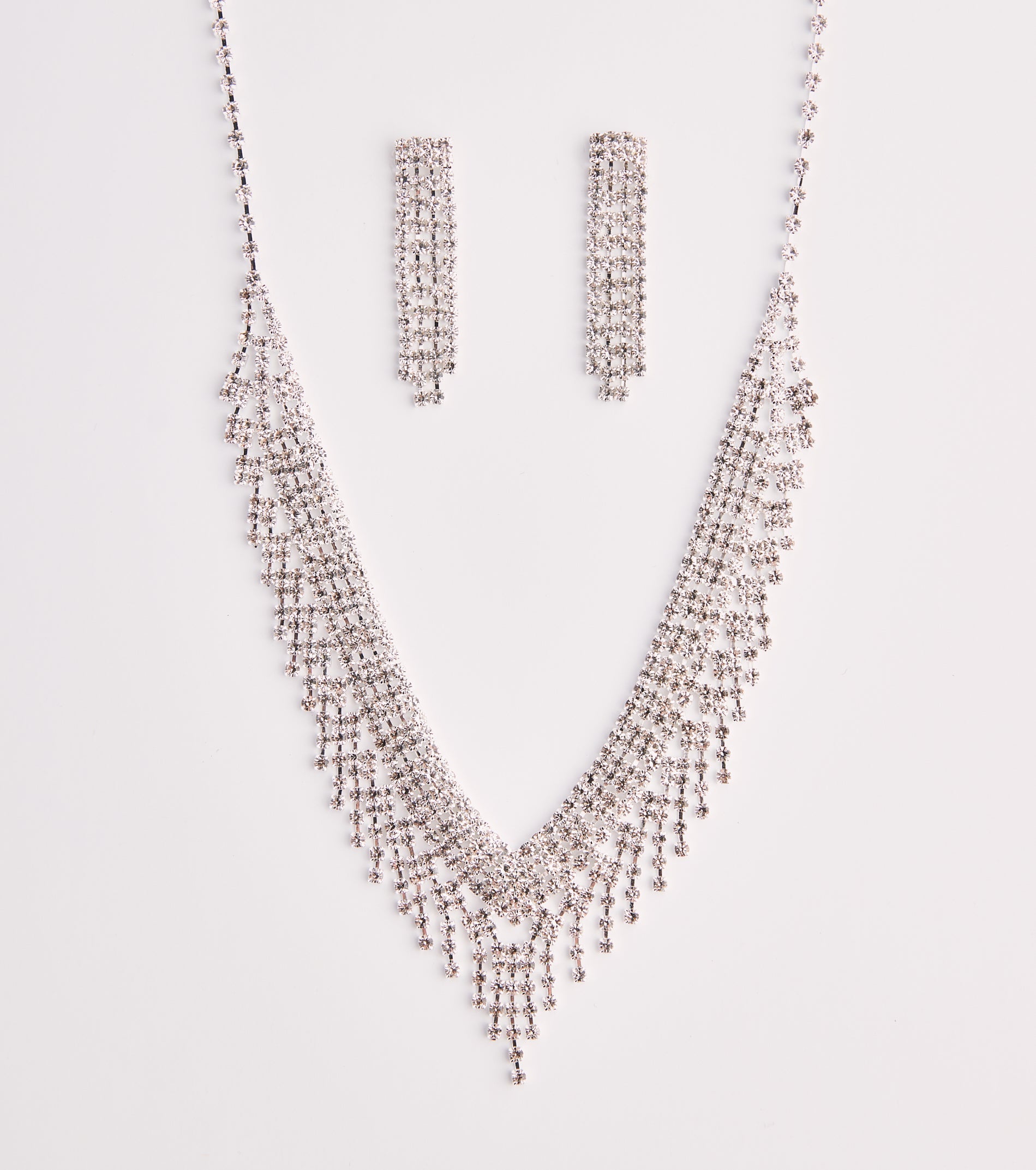 Luxe Beauty Necklace And Earrings Set